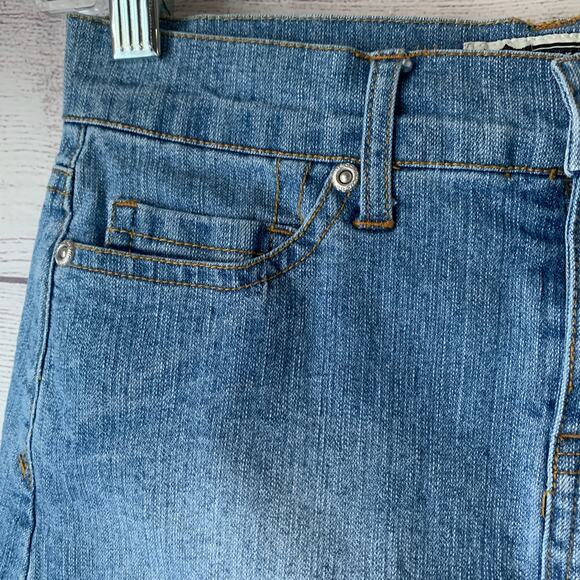 Route 66 Original Clothing Co Girls Denim Jean Skirt Studded Panel Back Size 8 - Picture 13 of 15